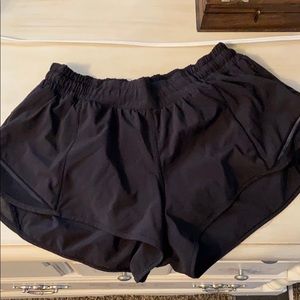 lululemon hotty hot shorts
